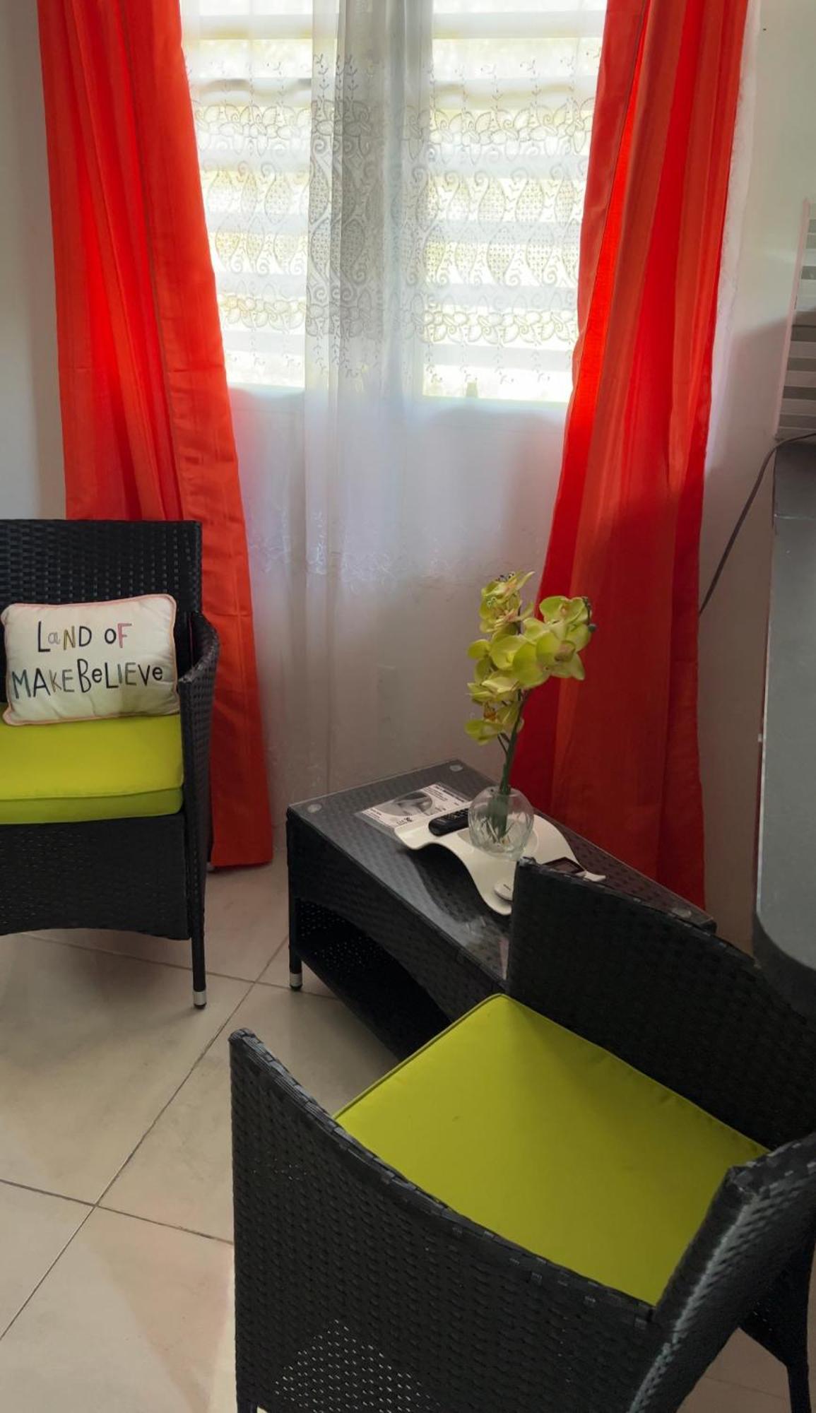 Cattleya Flor Hotel Oranjestad  Dış mekan fotoğraf