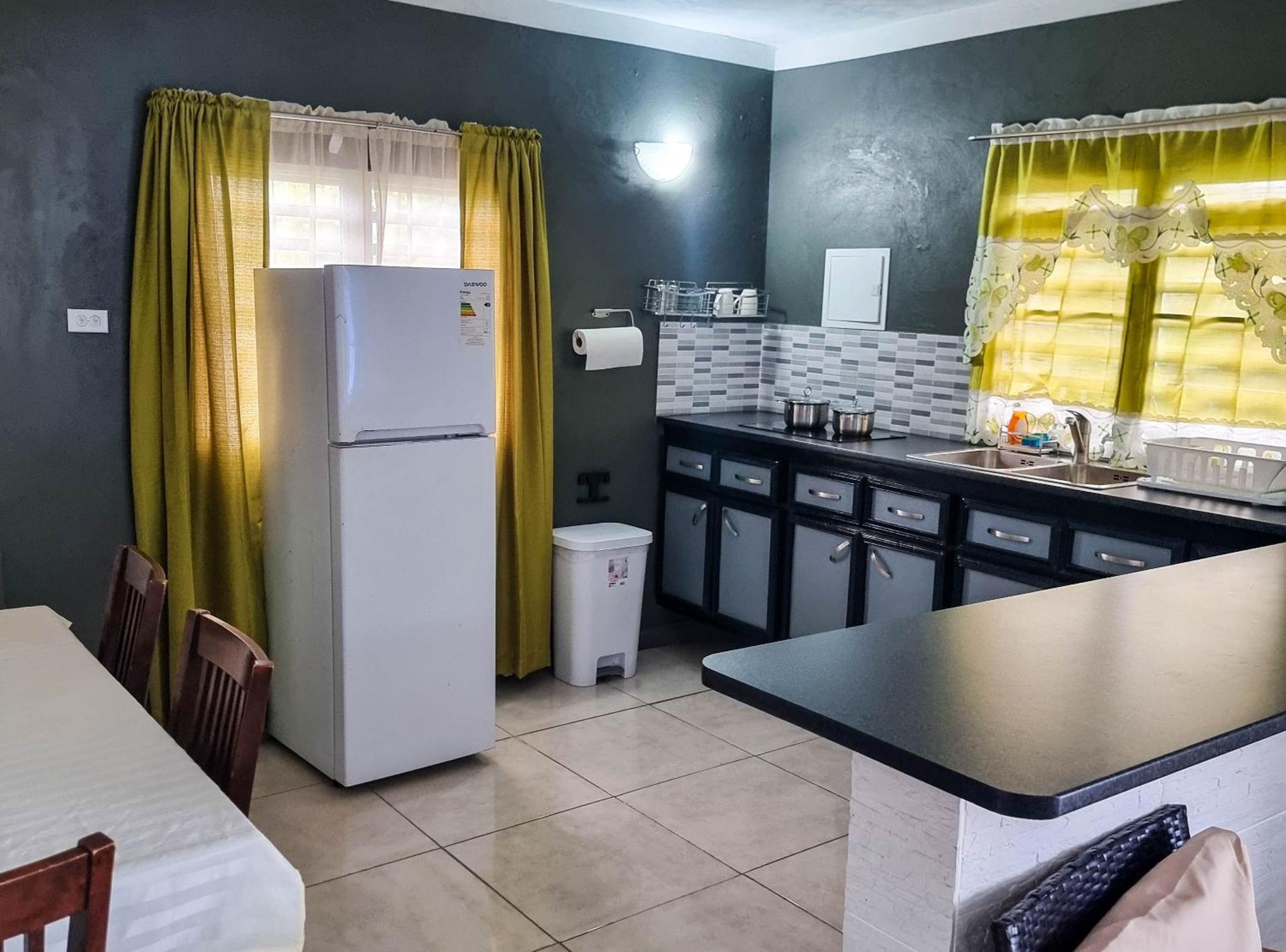 Cattleya Flor Hotel Oranjestad  Dış mekan fotoğraf